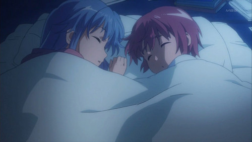  Sleeping together ^_^