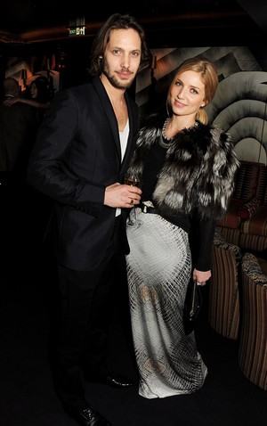 [JANUARY 09] Tom Ford Hosts London Collections avondeten, diner At Loulou's