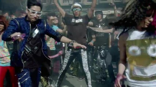  LMFAO- Party Rock Anthem {Music Video}
