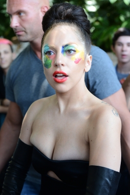  Lady Gaga leaves chateau, schloss Marmont (August 15)