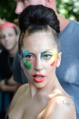  Lady Gaga leaves замок Marmont (August 15)