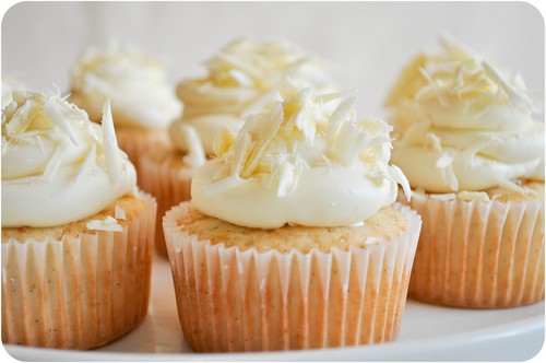  White cupcake
