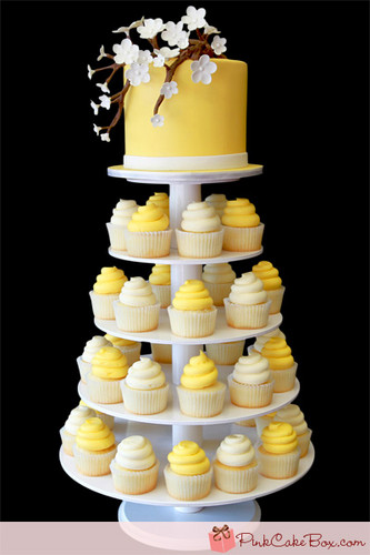  Yellow petit gâteau, cupcake