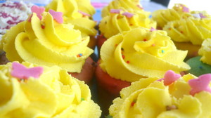  Yellow cupcakes ♥