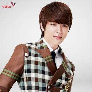  130831 INFINITE Woohyun– Elite Uniform