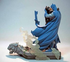  batman & Catwoman - ciuman Statue