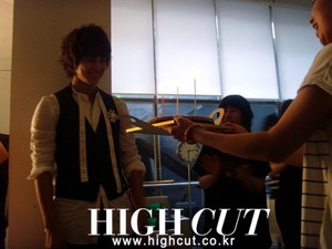  Kim Bum for 'High Cut'