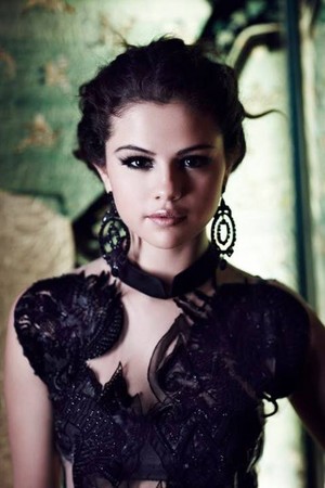  Lovely Selena ♥