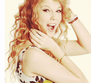  Lovely Taylor