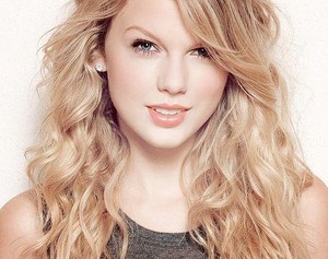  Lovely Taylor ♥
