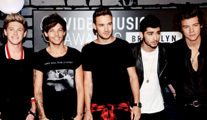  One Direction at the MTV VMAs 2013