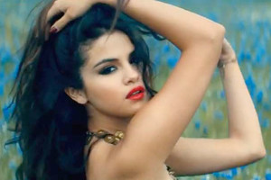  Selena Gomez 2