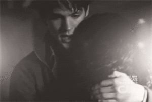  top, boven TV Ships: Jeremy Gilbert and Bonnie Bennett; The Vampire Diaries