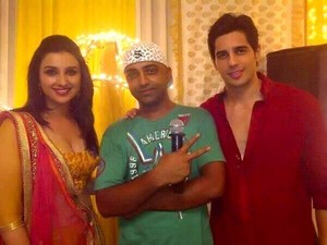  @ set of Hasee toh phasee