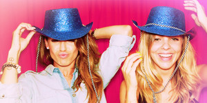  Danielle and Josie in the Jeans for Genes photobooth