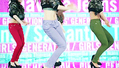  Girls’ Generation for Samantha Thavasa Jeans.