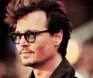 Johnny Depp (For dear Chloe )