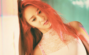  Krystal ( f(x) ) - berwarna merah muda, merah muda Tape