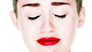  Miley Cyrus-Wrecking Ball