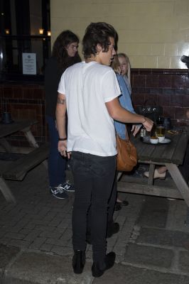  September 14th - Harry Styles out in ロンドン