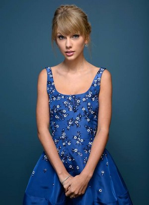  Taylor schnell, swift New photoshoot