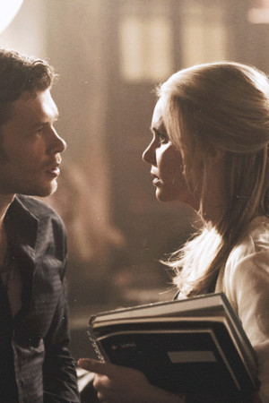  The Originals - 1x02 House Of The Rising Son - Klaus x Camille