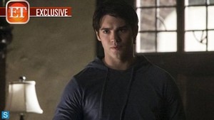  The Vampire Diaries season 5 premiere "I Know What anda Did Last Summer" - promotional foto