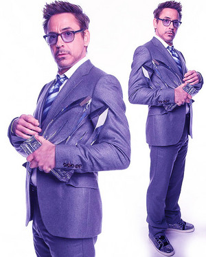  best looking man: Downey