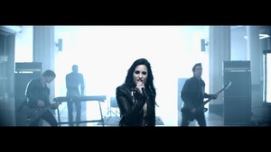  Demi Lovato - ハート, 心 Attack {Music Video}
