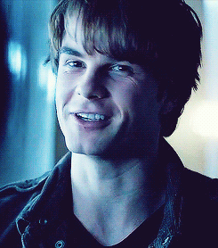  Kol and his adorable face. (4.11)