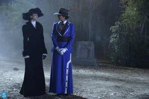 Pretty Little Liars - Episode 4.13 - Grave New World - Promotional Photos 