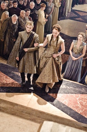  Joffrey Baratheon & Sansa Stark