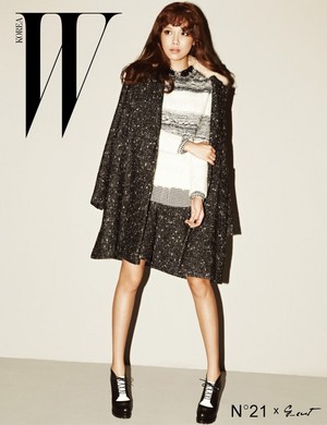  Sooyoung- W Korea October Issue