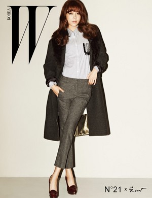  Sooyoung- W Korea October Issue
