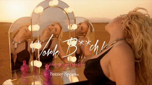  Britney Spears Work hündin World Premiere