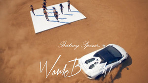  Britney Spears Work perra World Premiere