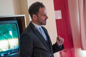 Elementary - Episode 2.05 - Ancient History - Promotional Photos