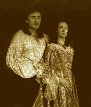  Gabriel Byrne & Anne Parillaud (D'Artagnan & Anne)