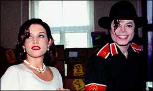  Michael And Lisa Marie In Bucharest Back In 1994