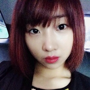  Minzy's Instagram Update: "redbrown hair + red lipstick+No eyeline" (130929)