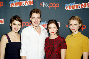  NY Comic Con 2013 - Dominic, Zoey, Lucy & Sami