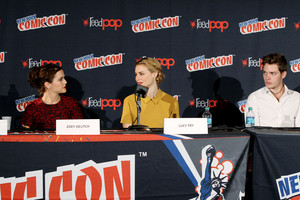  NY Comic Con 2013 - Zoey, Lucy and Dominic