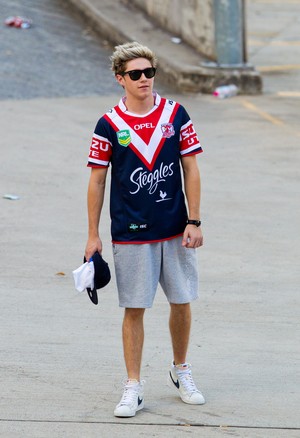  October 6th - One Direction outside of the Allphones Arena in Sydney, Australia