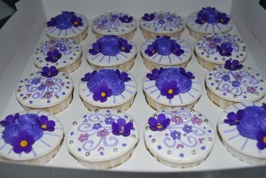  Purple Cupcakes