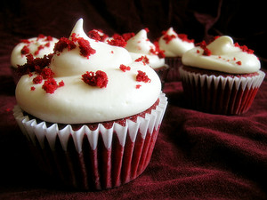  Red cupcake