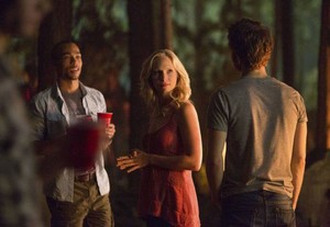  TVD 5x04 "For Whom the campana Tolls" Promotional fotos