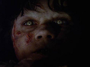  The Exorcist Regan MacNeil fondo de pantalla