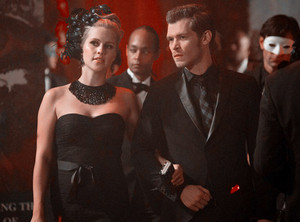  The Originals 1×03 “Tangled Up in Blue”