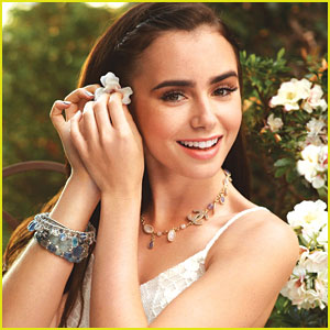  Actress - Lily Collins