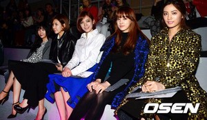  AFTERSCHOOL（アフタースクール） JungAh, Juyeon,Uie,Raina,Nana and Lizzy at S/S Seoul Fashion Week